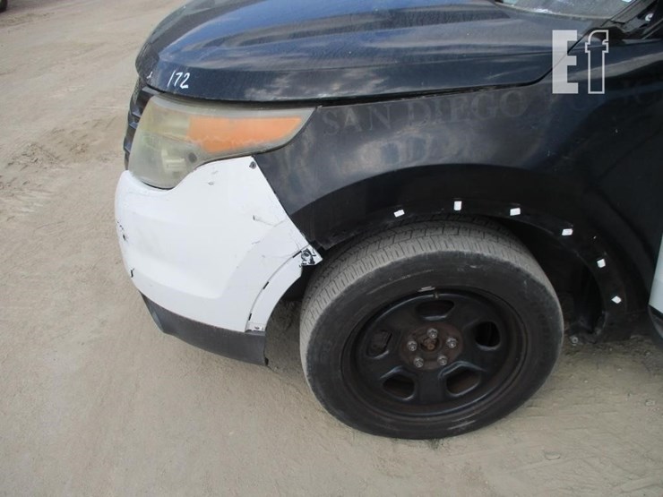 2014-ford-explorer-image-13