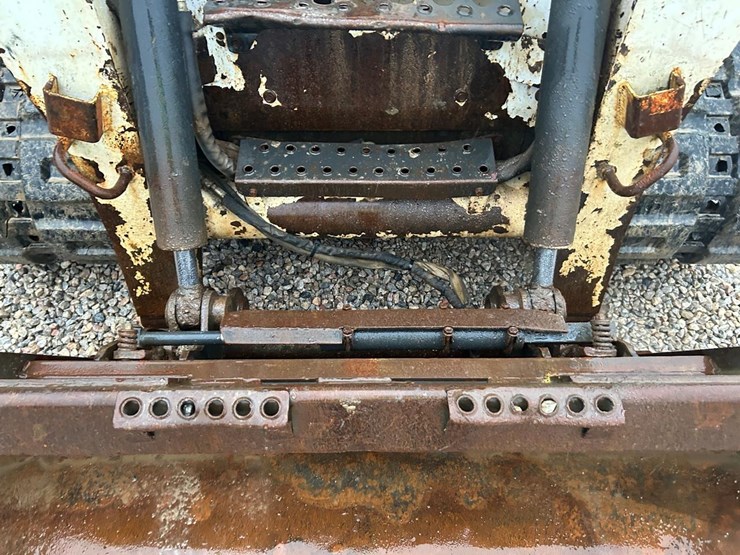 bobcat-t320-image-10