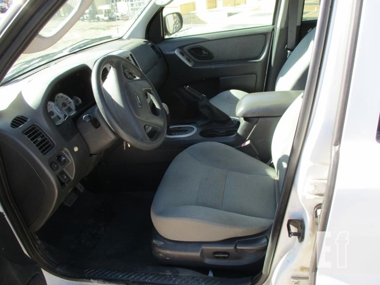 2007-ford-escape-hybrid-image-7