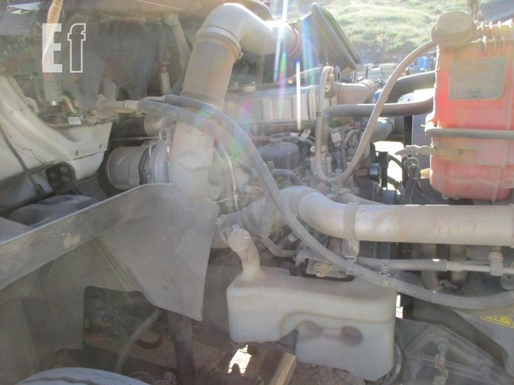 2017-international-prostar-image-5