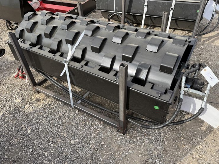 #142-•-skid-steer-70"-compactor-wheel-image-3