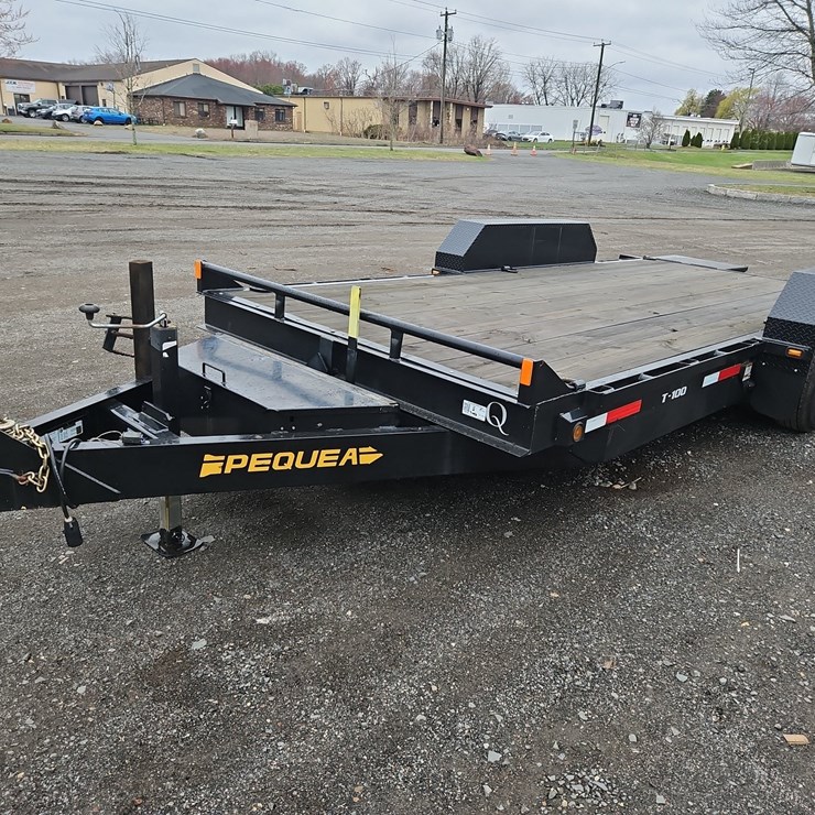 2020 PEQUEA 18' T/A POWER TILT DECK TRAILER