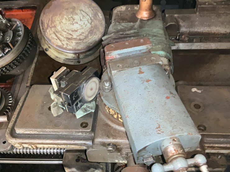 #219-•-leblond-16”-lathe-image-12