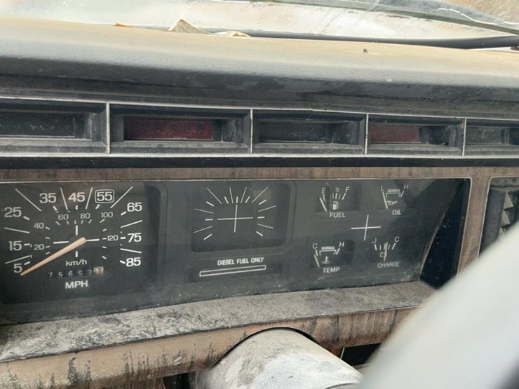 1984-ford-f350-image-22