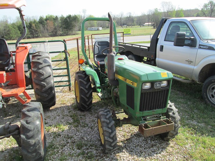 1984-john-deere-650-image-2