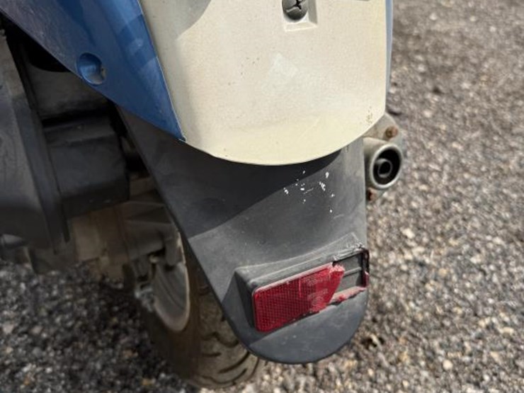 #106-•-2012-taotao-50-moped-image-12