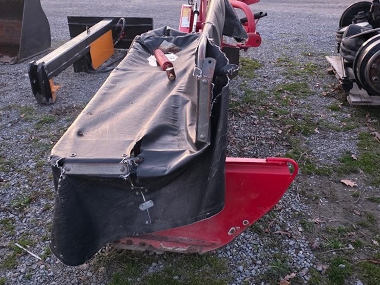 agco-3pt.-disc-mower-image-10