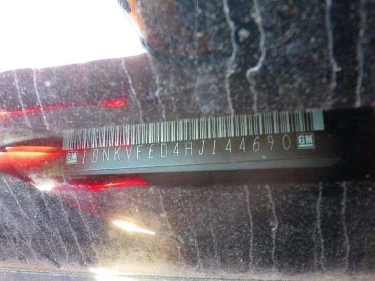 2017-chevrolet-traverse-image-15