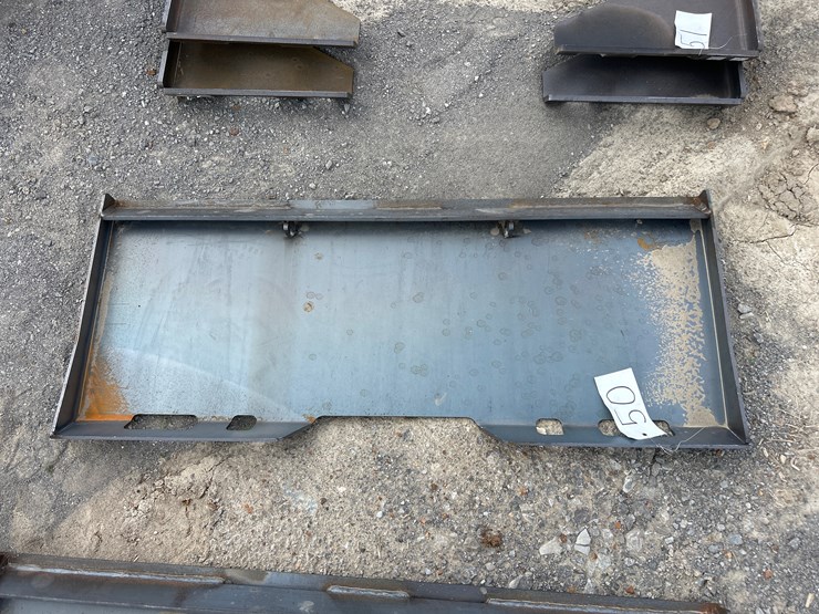 #50-•-skid-steer-adapter-plate-image-1