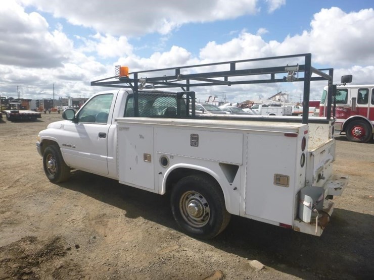 2001-dodge-ram-2500-image-4