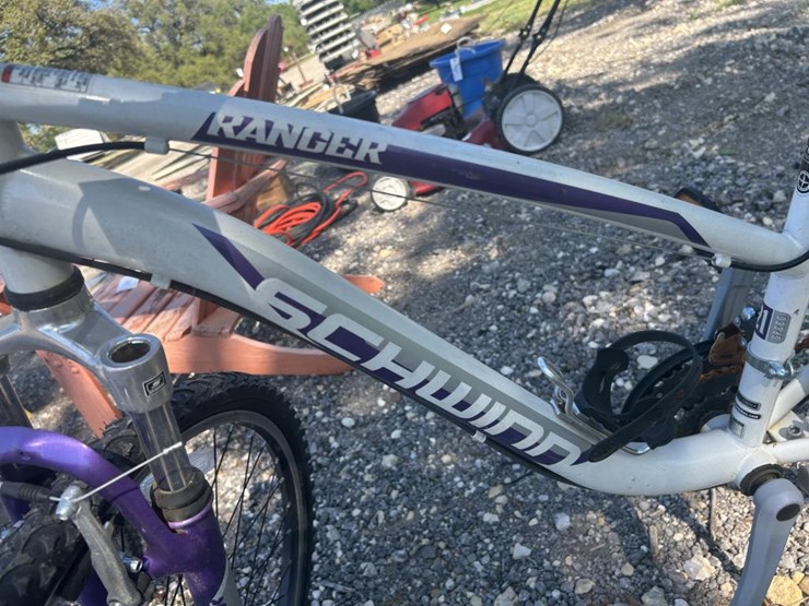 #210-•-schwinn-ranger-mountain-bike---ladies-image-2