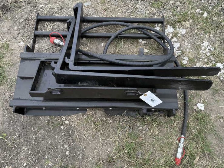 #195-•-mini-skid-steer-hydraulic-side-shift-forks-image-1