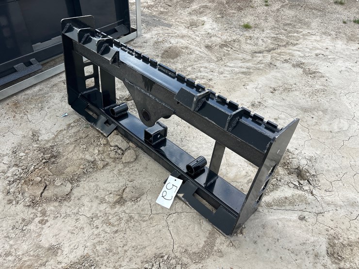 #54-•-skid-steer-pallet-fork/hay-spear-frame-image-2