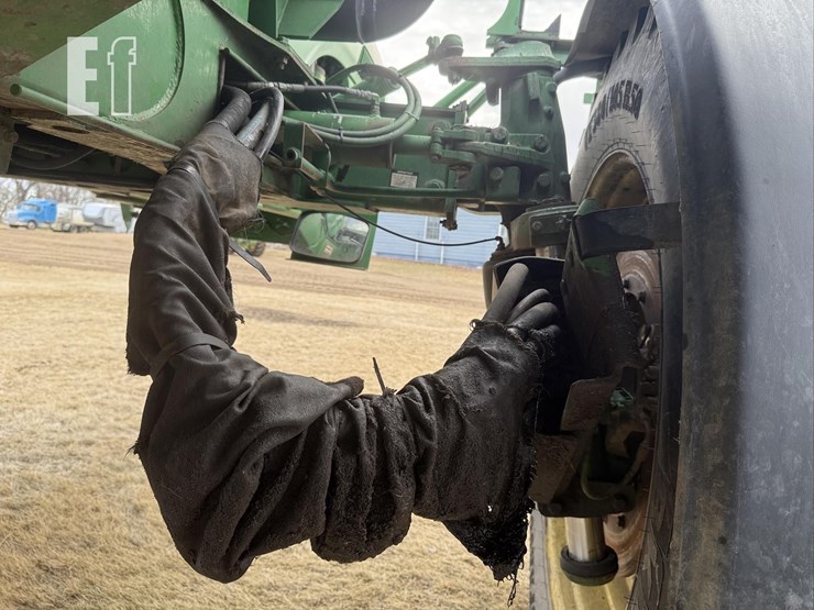 2005-john-deere-4920-image-30