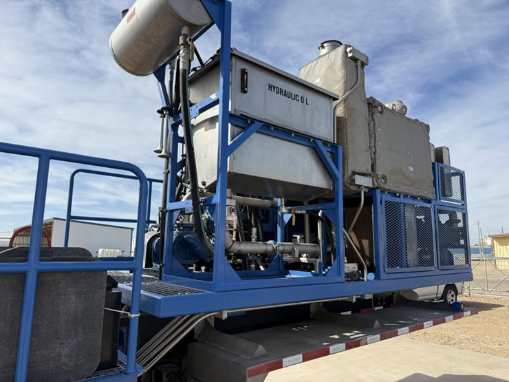 2018-cs&p-270k-scfh-10k-wp-nitrogen-pumper-mtd-on-2018-loadcraft-t/a-trailer-image-25