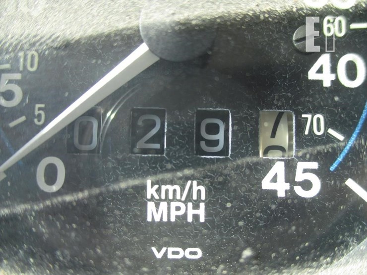 1992-caterpillar-c13-image-37