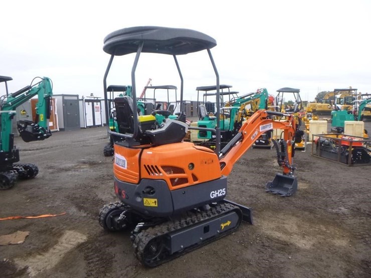 aboss-gh25-hydraulic-excavator-image-3