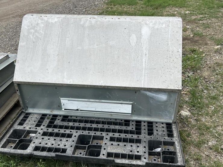 #92-•-thermometer-ph48gs/04-range-vent-hood-image-2