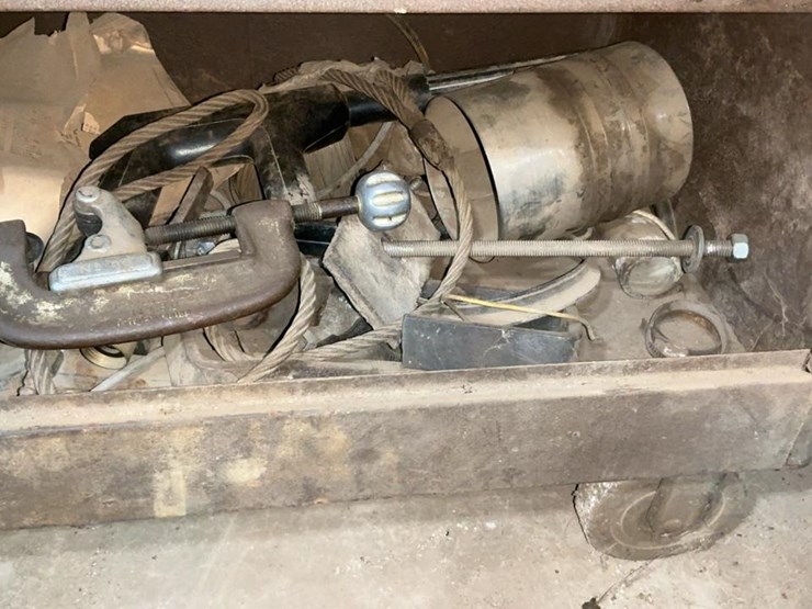 #228-•-tool-chest-and-contents-image-68