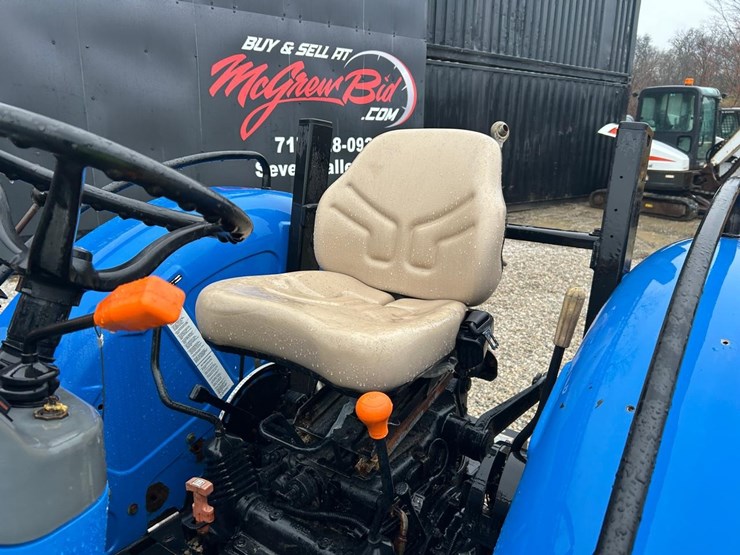 2016-new-holland-workmaster-70-image-20