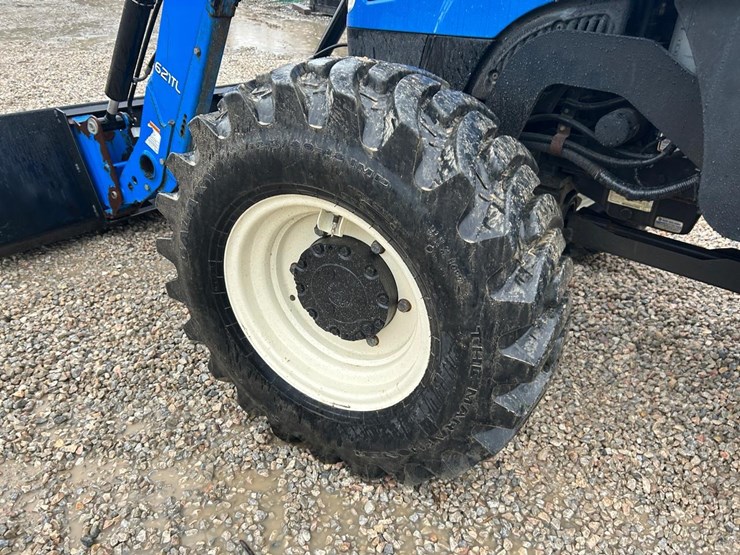 2016-new-holland-workmaster-70-image-19