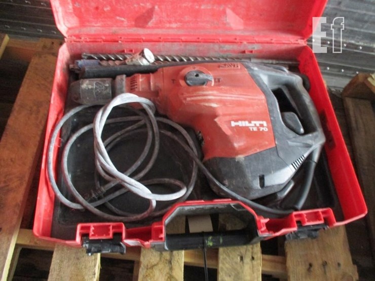 hilti-te70-avr-hi-drive-rotary-hammer-image-2