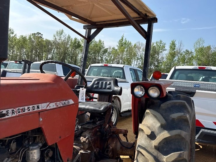 massey-ferguson-165-image-13