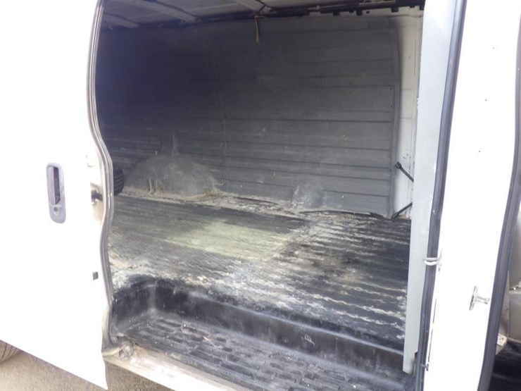 2005-chevrolet-express-2500-image-7