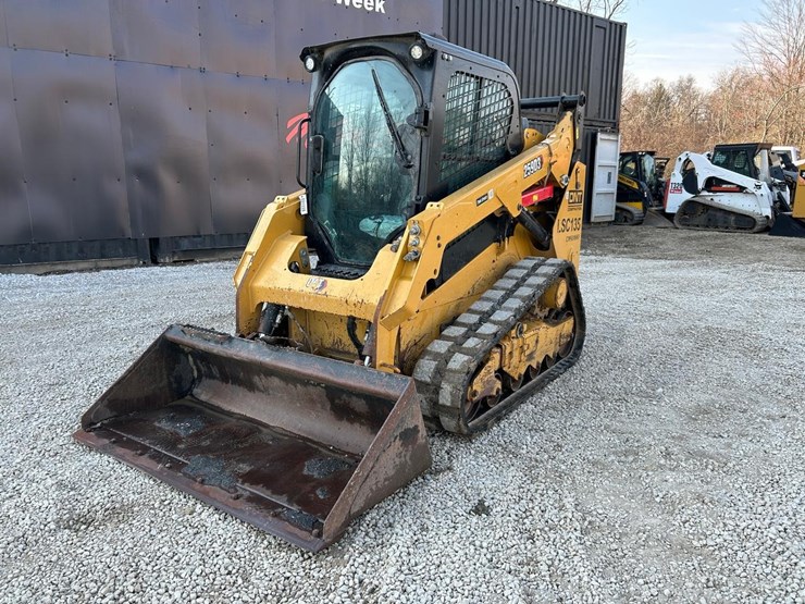 2023-caterpillar-259d3-image-8