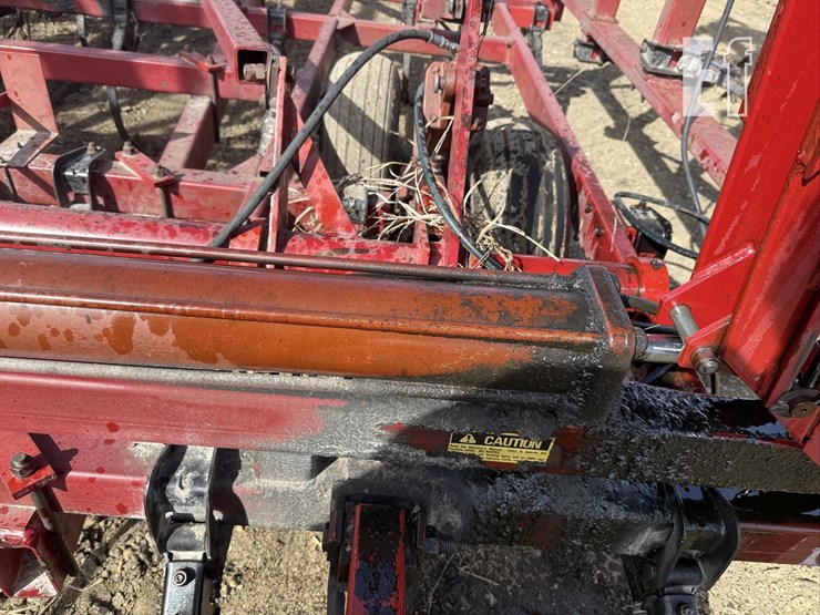 case-ih-4900-image-24