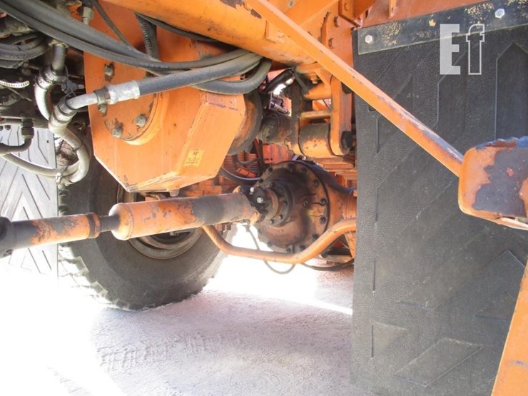 1992-caterpillar-c13-image-29