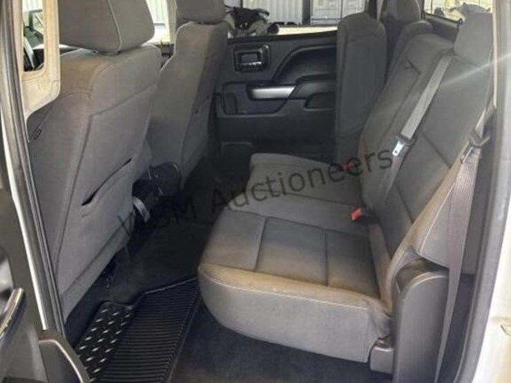 2016-chevrolet-silverado-1500-image-26