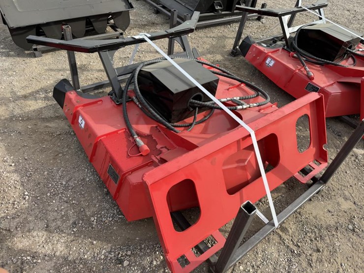 #168-•-skid-steer-mini-disc-mulcher-image-4