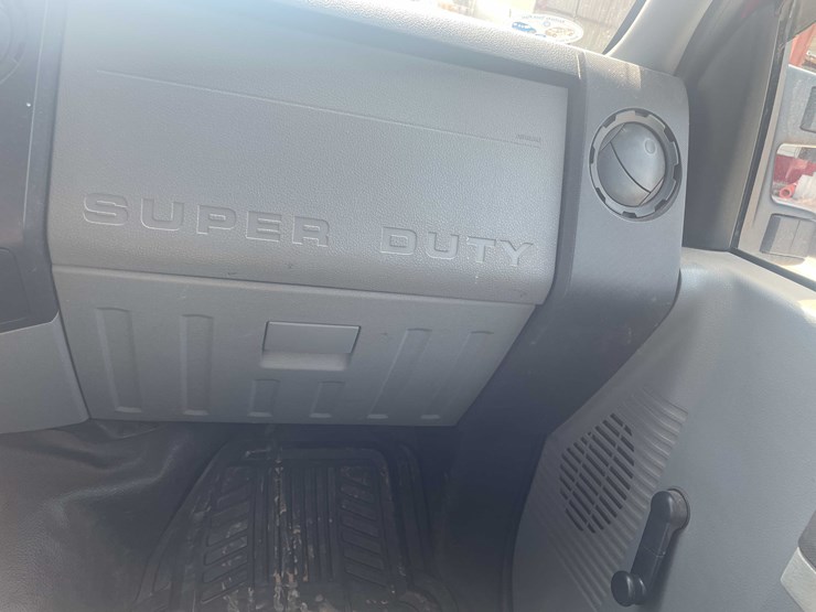 #5677-•-2011-f250-4x4-extended-cab-(has-wi-title)-image-79