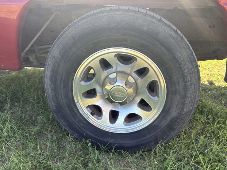 2011-ford-ranger-image-12