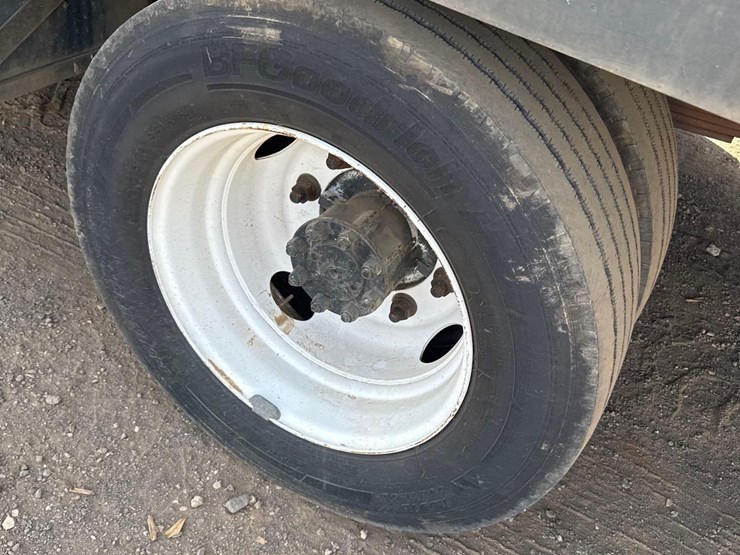 1999-international-4700-image-16