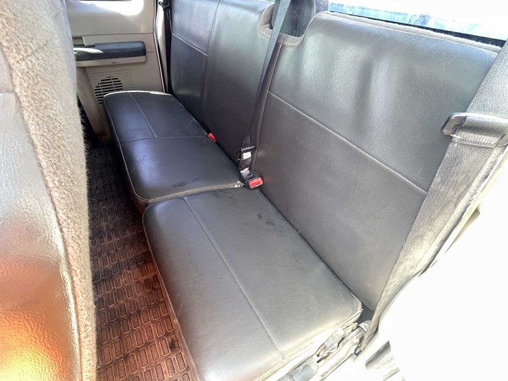 #5672-•-2010-f250-4x4-extended-cab-(has-wi-title)-image-60