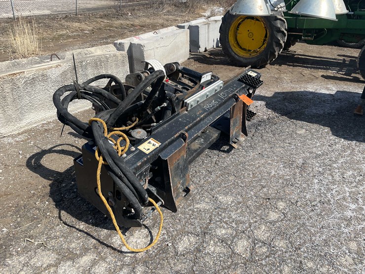 #5683-•-2019-cold-planer-cat-pc305b-image-3