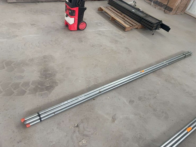 five-1"-x-10'-galvanized-metal-conduit-pipes-image-1