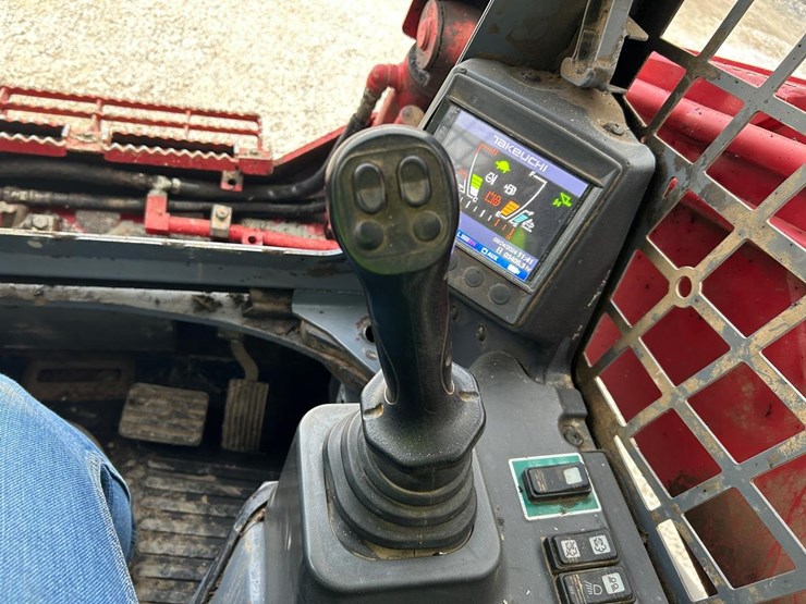 takeuchi-tl12-image-23