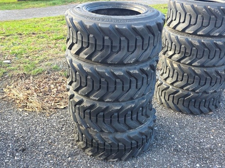 new-4-forerunner-12-16.5-skidloader-tires-image-1