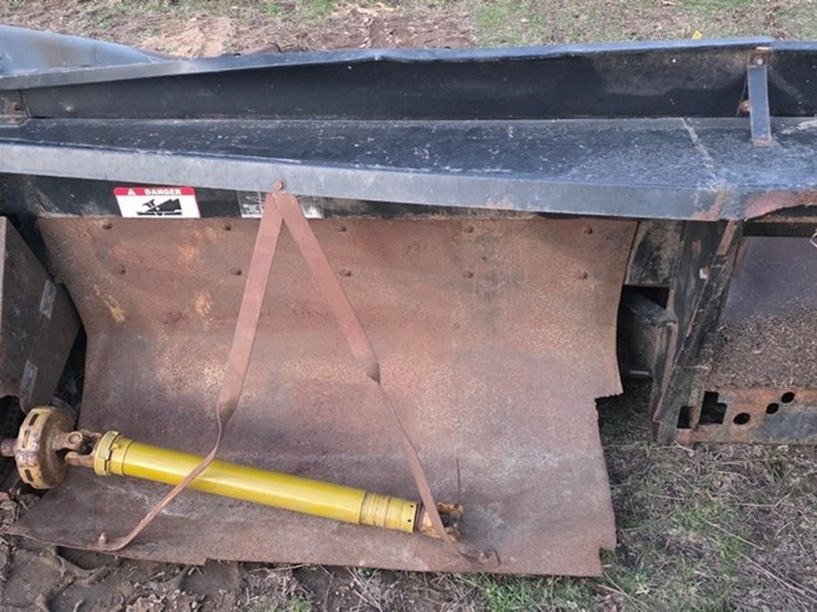 deutz-allis-4-row-corn-head-image-14