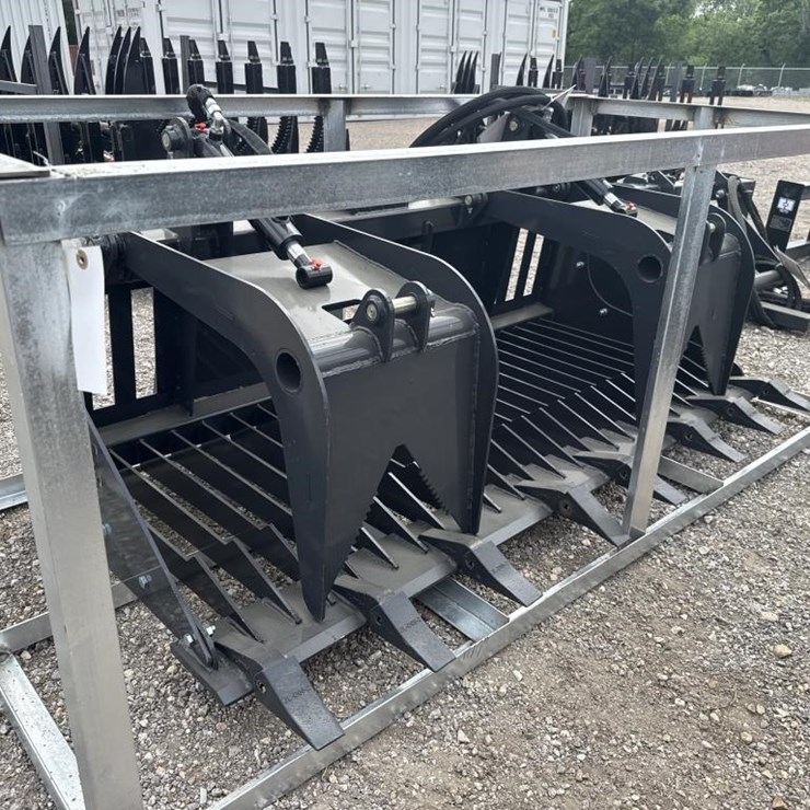 #23 • Skid Steer Rock Grapple