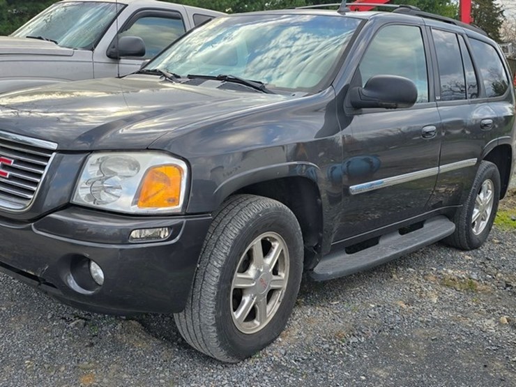 2006-gmc-envoy-image-1