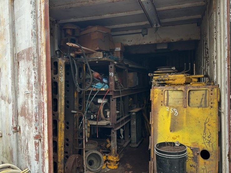 #258-•-parts-room-image-1