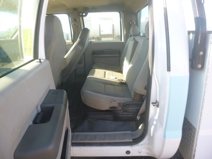 2008-ford-f350-image-10