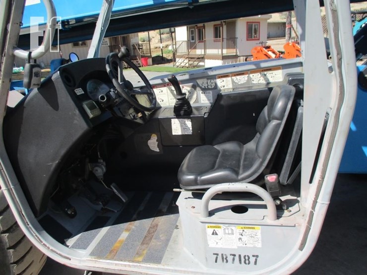 2007-genie-gth1056-image-7