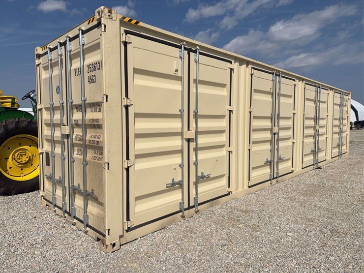 40-foot-shipping-container-image-1