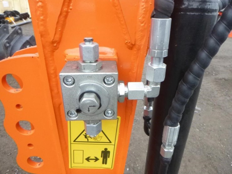 aboss-gh16-hydraulic-excavator-image-12