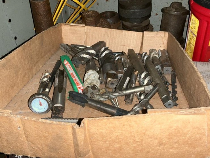 #231-•-parts-shelf-and-contents-image-29